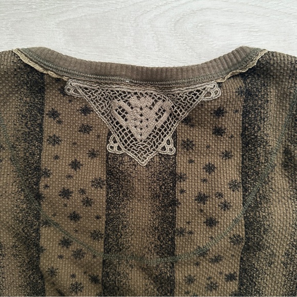 Free People Thermal Henley Top in Olive Green and Black - Picture 9 of 14